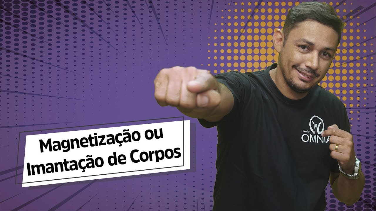 Professor ao lado do texto"Magnetização ou Imantação de Corpos".
